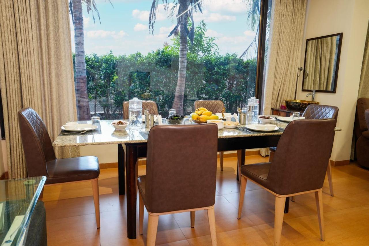 White Coco House 4Bhk Villa Nāsik Eksteriør bilde